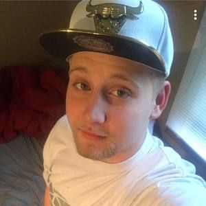 Meet your Posher, Cameron